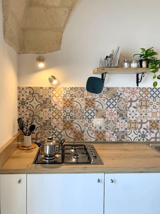 Casa Alera Con Idromassaggio Villa Lecce Bagian luar foto
