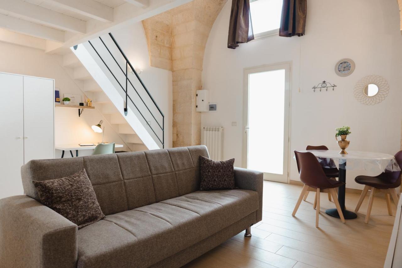 Casa Alera Con Idromassaggio Villa Lecce Bagian luar foto